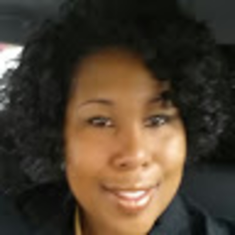 Meet your Posher, April lynne